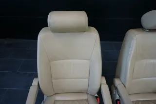 VW T5 Multivan SITZ Sitze Pilotensitze vorne links rechts Leder Beige Armlehne - Bild 5
