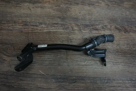 Background image for VW Transporter Caravelle T6 2.0 Diesel Kühlleitung Kühlschlauch 04L121034
