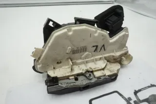 VW Polo Golf Jetta Türschloss Schloss 5K1837015B VORNE LINKS - Bild 2