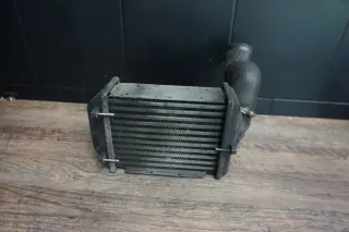 Audi S4 B5 2.7 Biturbo 265PS Ladeluftkühler LLK 078145805D - Bild 1