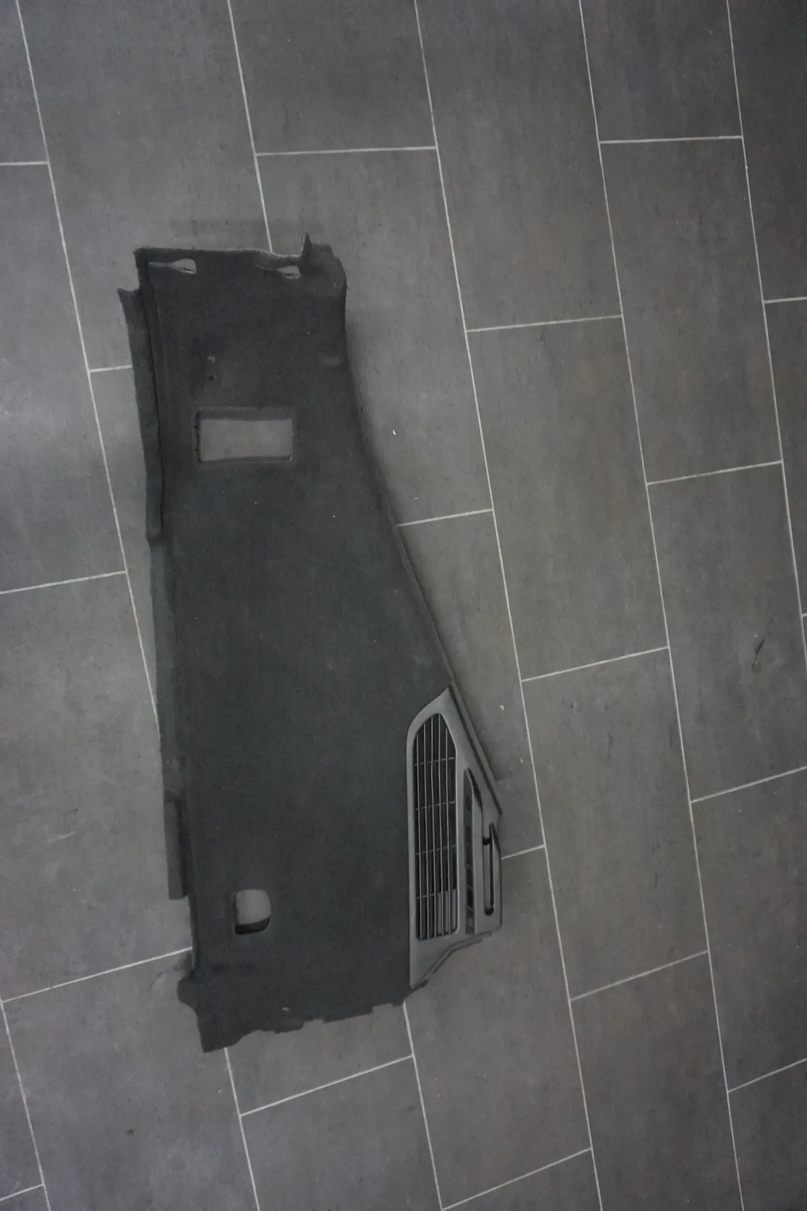 Original Audi TTS TT 8S Seitenverkleidung Kofferraum links 8S8863879 - Bild 1
