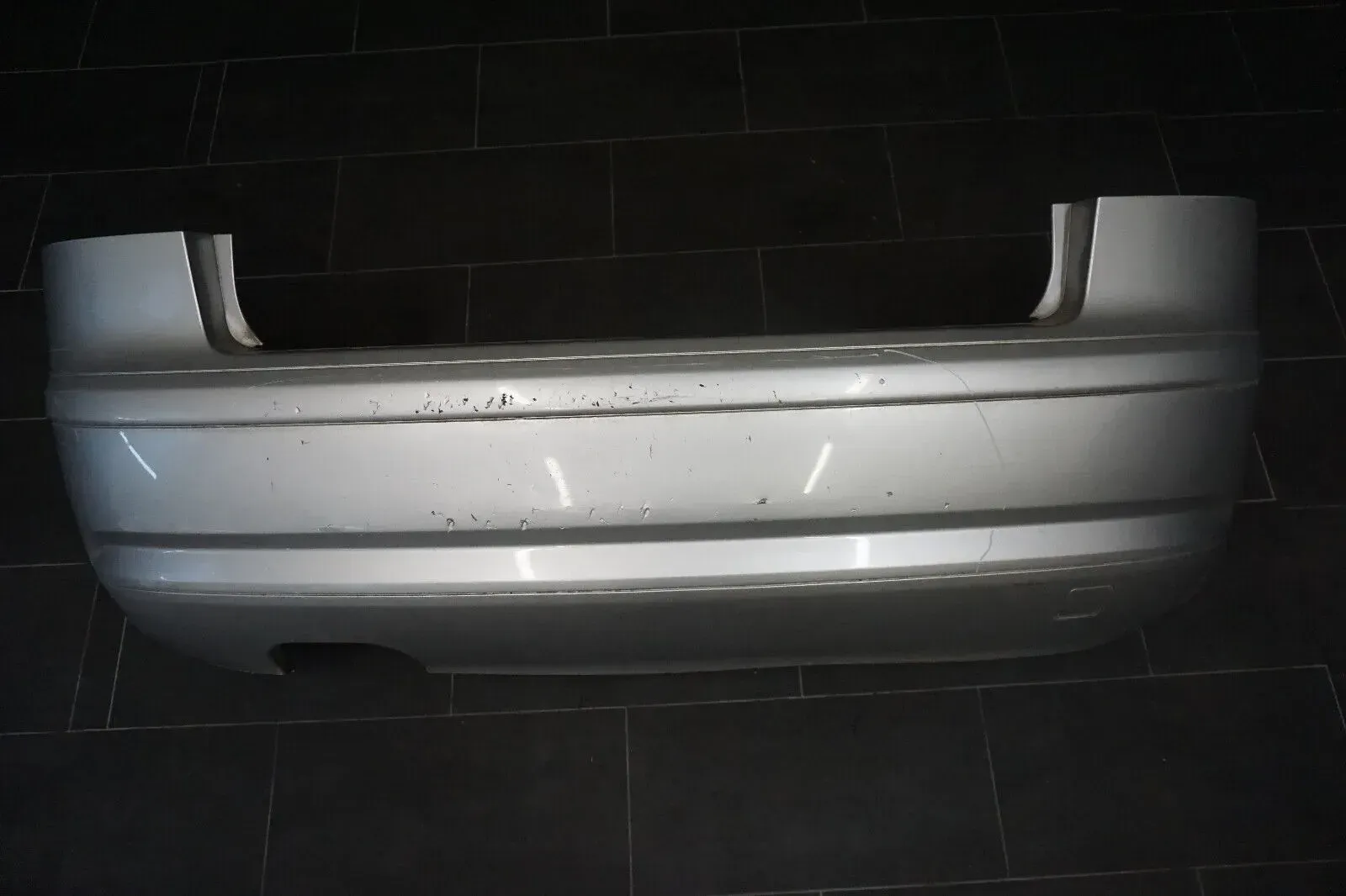 Stoßstange hinten Audi A3 8P 3 Türer Coupe 2004-2008 Lavagrau LY7L Silber - Bild 1
