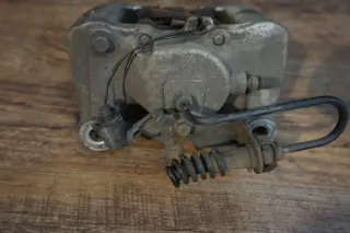 Bremssattel Rechts Hinten VW 7L Touareg 3.0 V6 TDI DPF Automatik Brembo - Bild 3