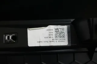 Original Porsche Cayenne 9Y0 D-Säulen Verkleidung schwarz links 9Y0867245 - Bild 3