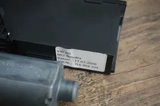 VW Touareg 7L Fensterhebermotor hinten rechts 7L6959704 3D0959794E - Bild 3