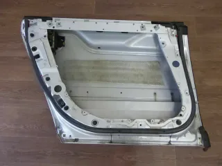 Audi A8 4E Tür hinten links linke Tür silber LY7W 2006 - Bild 6