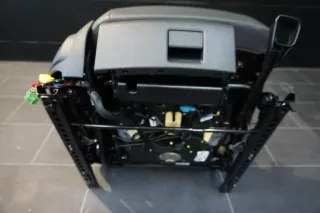 Audi A3 8V rechts Sitz Beifahrersitz Teilleder Leder Schwarz - Bild 7