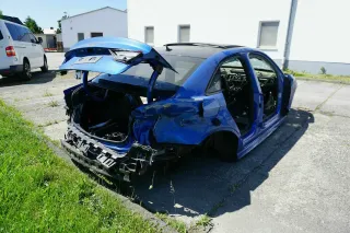 Audi RS3 8V Karosserie Karosse Limousine Blau Rohkarosse BJ2016 Unfall - Bild 4