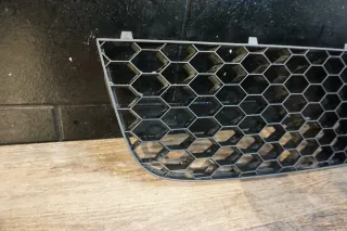 1K0853677B Gitter Stoßstange Stoßfänger vorne Luftgitter VW Golf V 5 1K - Bild 3