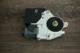AUDI A3 8P FENSTERHEBERMOTOR MOTOR STEUERGERÄT VORNE RECHTS VR 8P0959802E - Bild 1