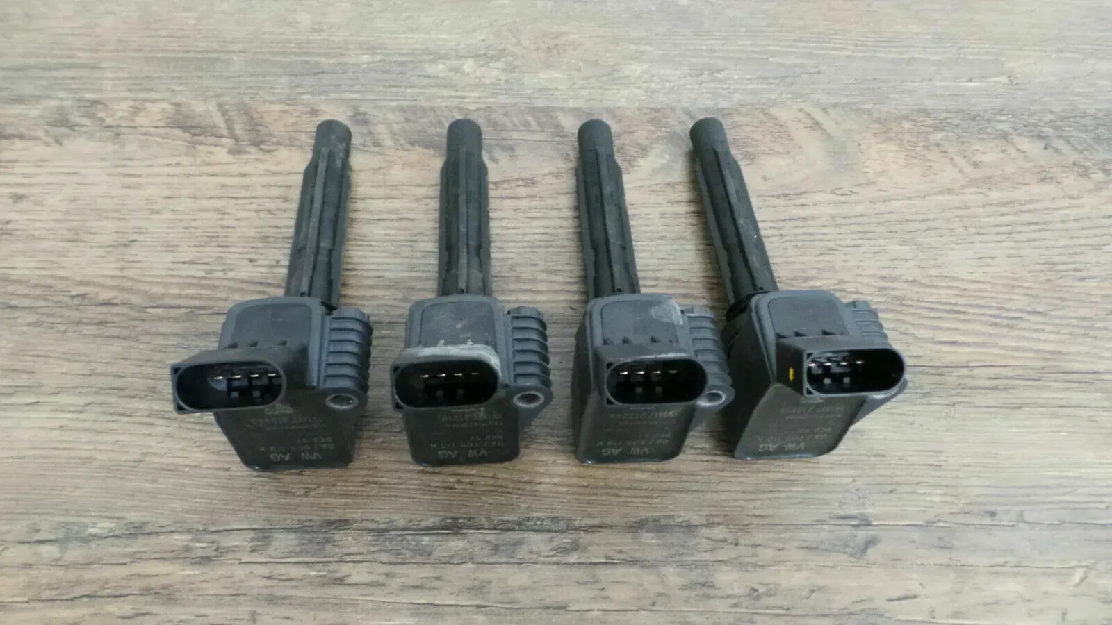 06J905110F Audi TT 8S 2.0TFSI 230PS Zündspule mit Zündkerzenstecker A3 8V Golf - Bild 1