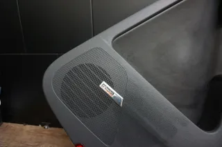 VW Tiguan 5N Türverkleidung Verkleidung Tür hinten rechts Dynaudio schwarz Leder - Bild 6