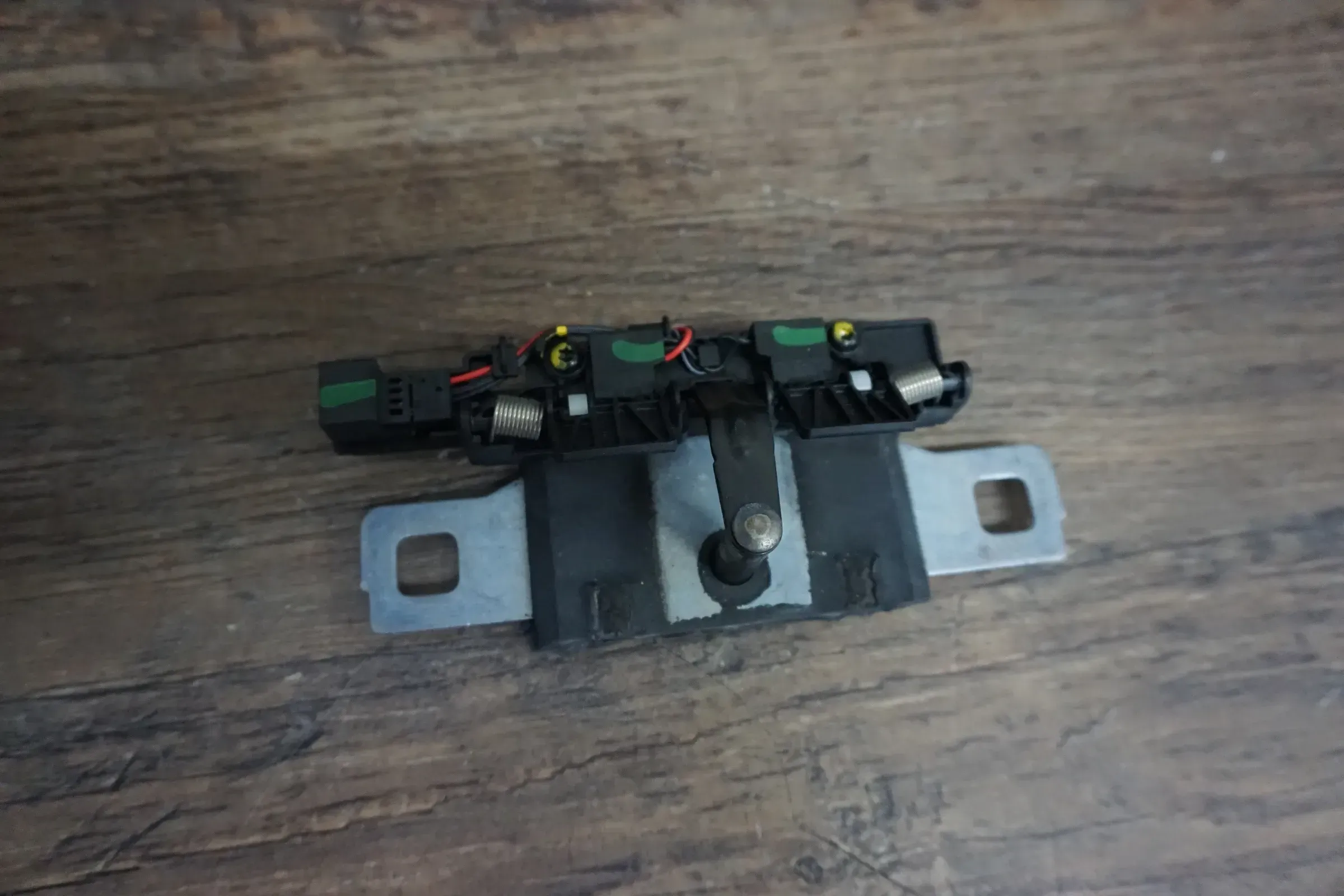 Audi Q5 FY Heckklappenschloss Haken Original-Zubehör-Hersteller 80A827507 2018 - Bild 1