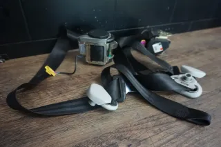 VW Golf 4 1J links rechts vorne Gurt Gurte schwarz 2/3-Türer 1J3857706S 705S - Bild 2