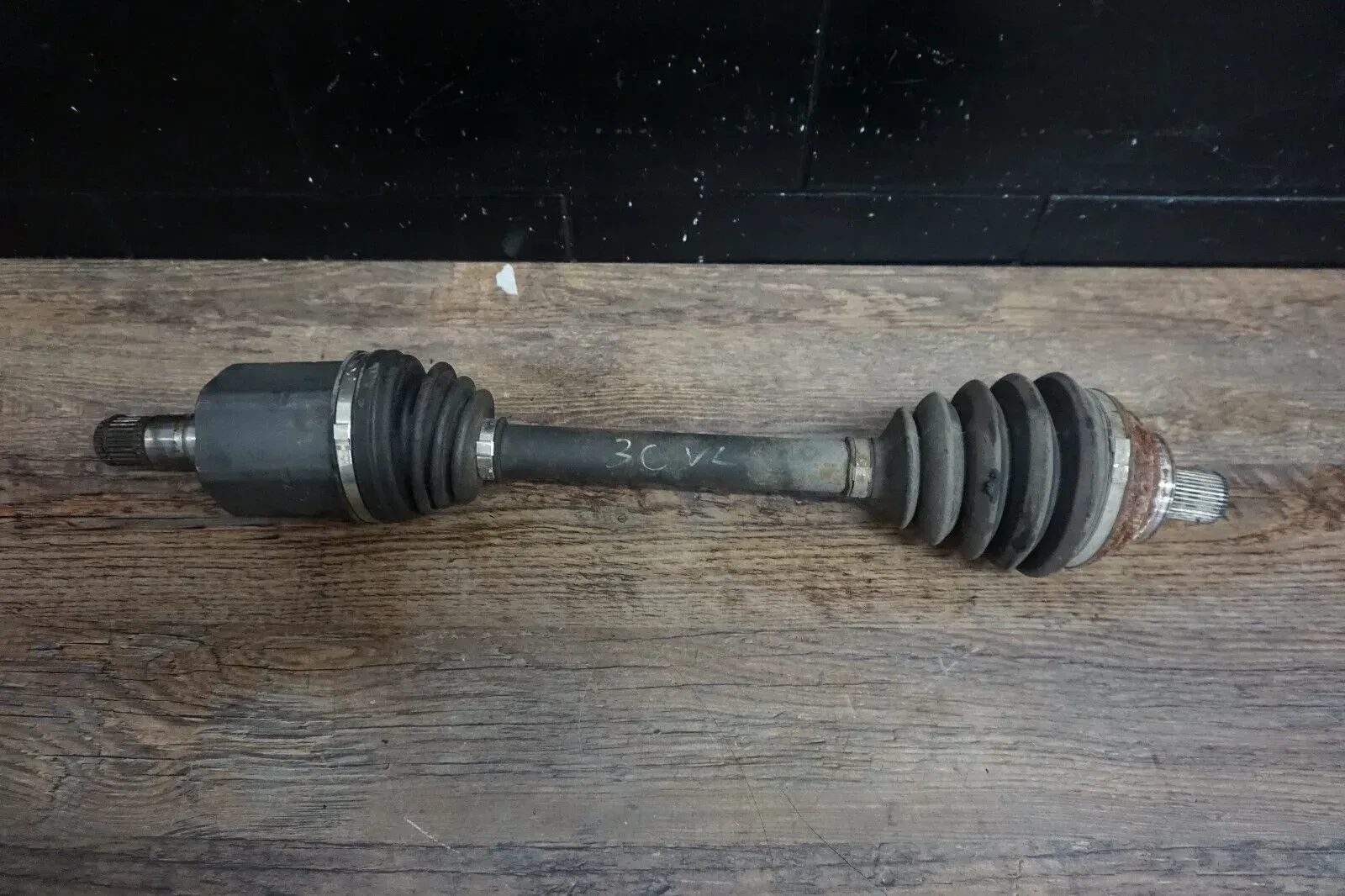 VW Passat 3C 05-10 Antriebswelle vorn links 2.0TFSI 147KW 3C0407271D - Bild 1