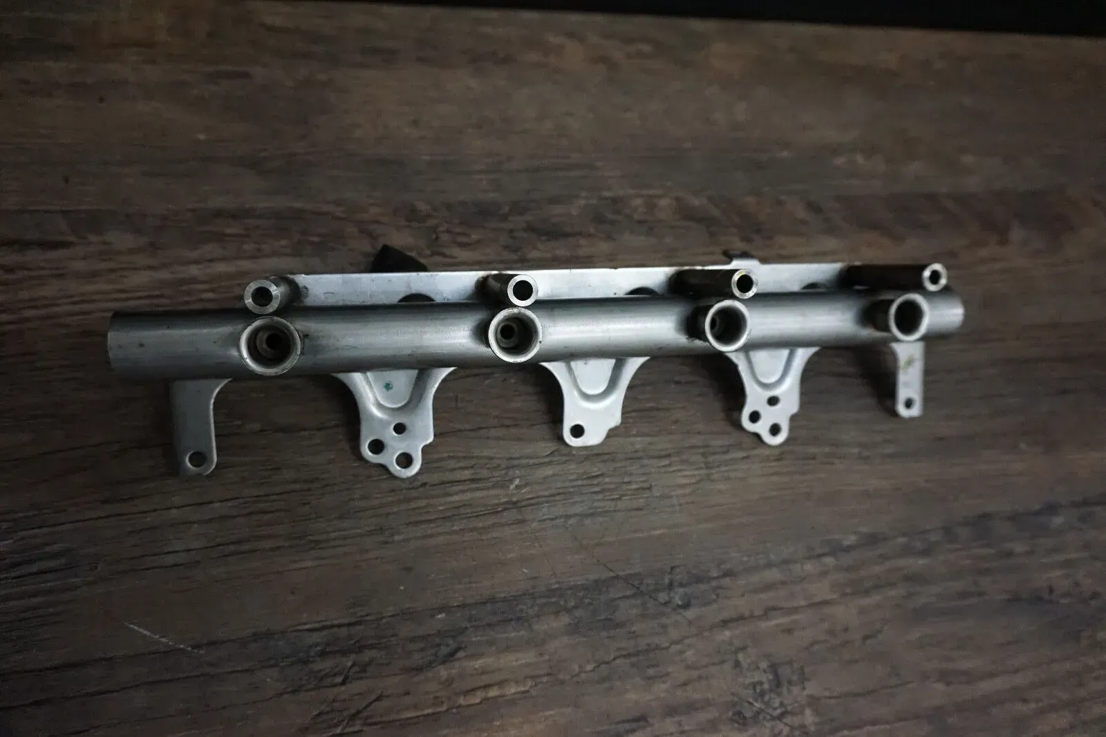 Audi Seat Skoda VW Kraftstoffverteiler Einspritzleiste 06F133317G 06F133317L - Bild 1