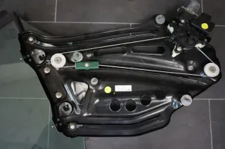 Audi A3 8V Cabrio Fensterhebermotor Fensterscheibe Motor links 8V7839397 - Bild 7