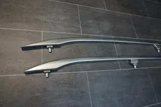 AUDI A4 Avant 8ED B7 Dachreling links und rechts 8E9860021 8E9860022 4/5-Tür - Bild 2