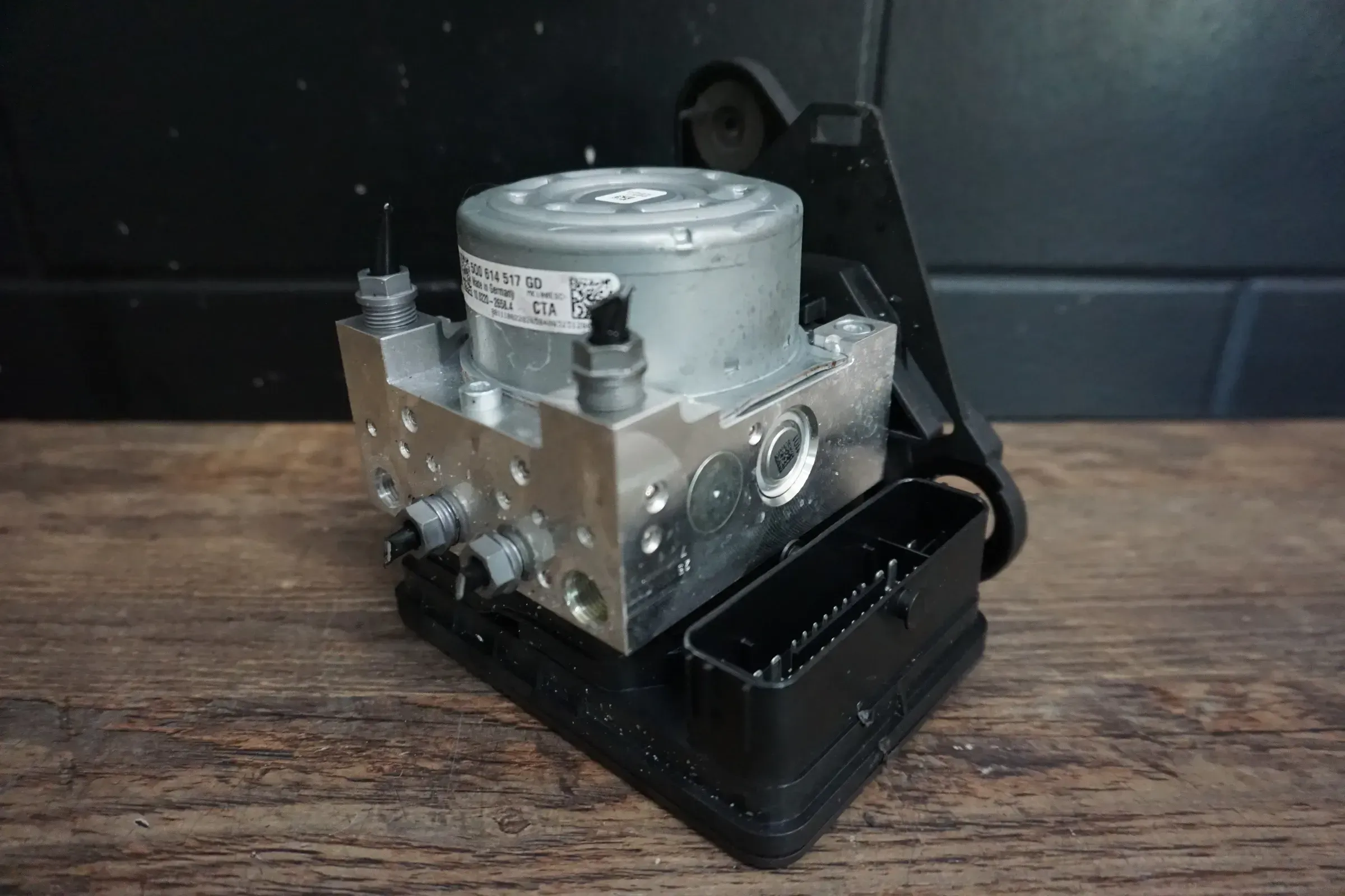 VW Passat B8 3G Facelift Hydraulikblock ABS Block Steuergerät ESP 5Q0614517GD - Bild 1
