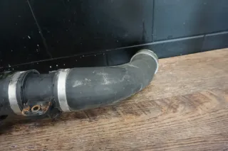Ansaugschlauch für Luftfilter VW Transporter T5 Kasten 7E0145980 2.5TDi - Bild 1