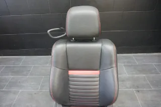 Dodge Challenger R/T 14 Sitz Beifahrersitz Leder Sitzheizung rechts Schwarz Rot - Bild 3