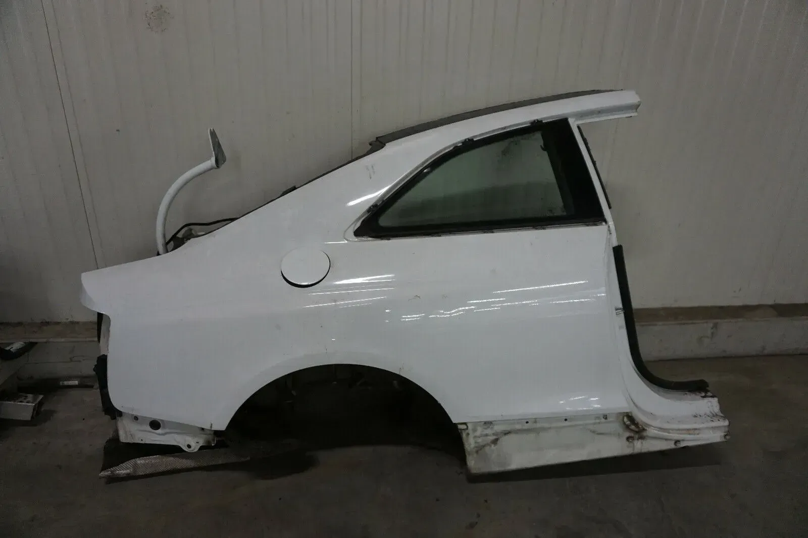 AUDI A5 RS5 SEITENWAND SCHWELLER RADHAUS hinten rechts BJ2011 Kotflügel - Bild 1