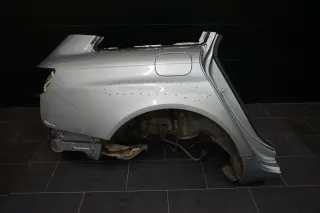 Audi RS6 4F 5.0 V10 Seitenteil Einschweißblech Seitenwand rechts - Bild 1