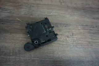 Audi A4 8K B8 2.0TDI Potientalverteiler Sicherungskasten 8K0937517A K98K051A - Bild 2