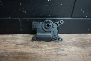 Ford Transit Stellmotor Heizung KK21-19E616-BA - Bild 4