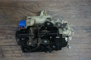 VW T5 Türschloss vorn rechts 3B1837016CQ Bj2014 für ZV 8 Pins - Bild 2