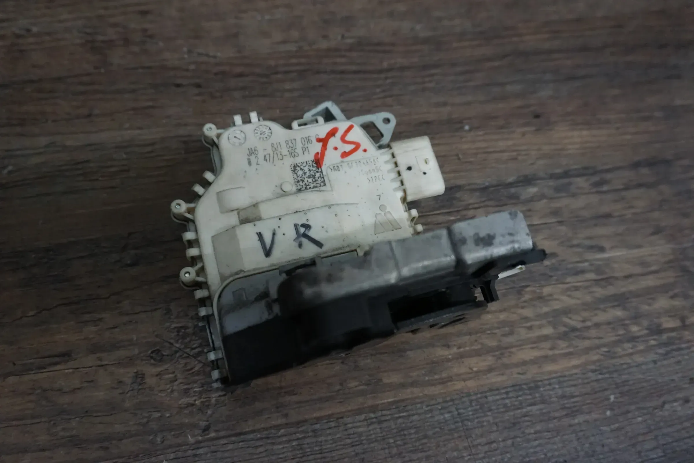 Audi A1 A4 A5 8K 8T A6 4G A7 Q3 Q5 Q7 TT 8J Türschloss vorne Rechts 8J1837016C - Bild 1