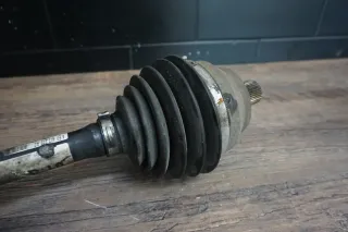 Antriebswelle Gelenkwelle vorn rechts Audi A6 RS6 C6 4F 5,0T V10 BUH 4F0407272AC - Bild 3