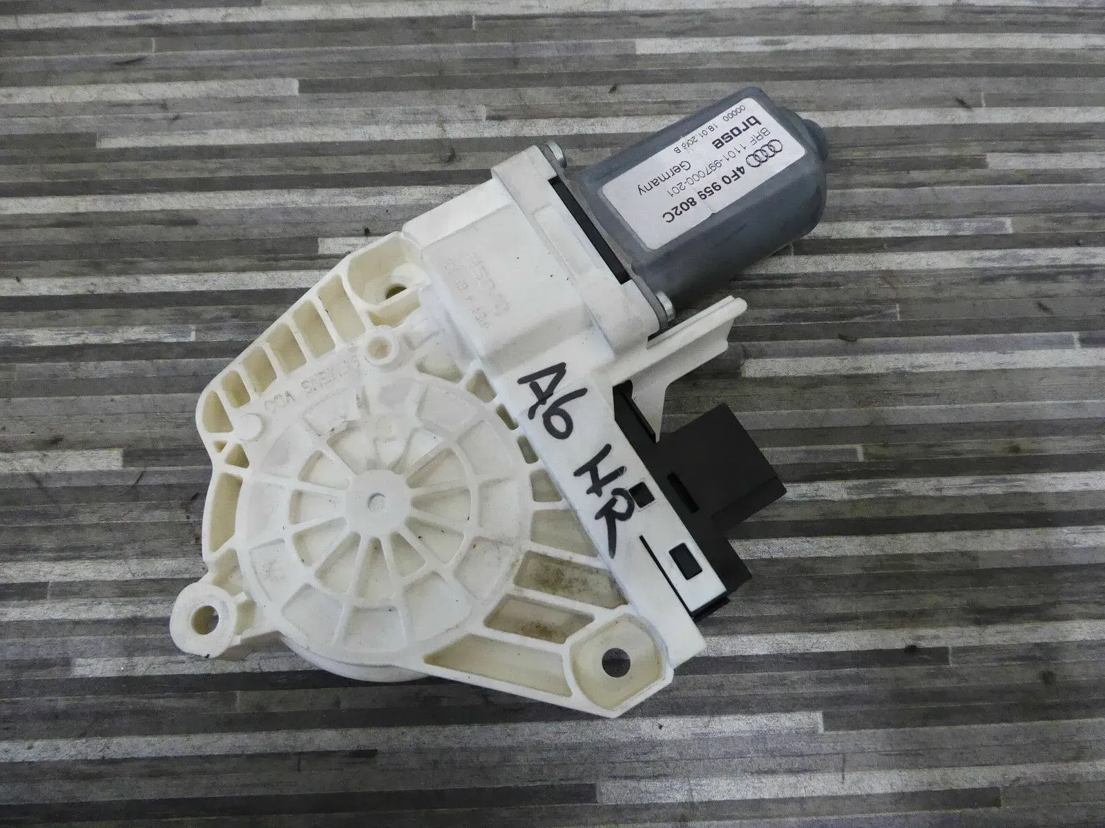 Audi A6 Avant 4F Fensterhebermotor Hinten Rechts 4F0959802C - Bild 1