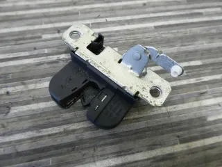 Seat Ibiza 6L Heckklappenschloss ZV Schloss Heckklappe 6L6827505A - Bild 2