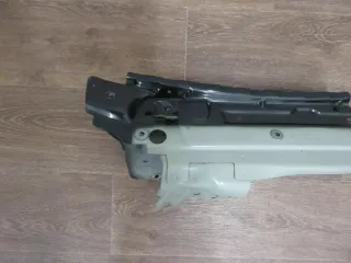 orig. Audi Q7 4L Stegblech Längsträger Kotflügelaufnahme 4L0805175 4L0805157 - Bild 2