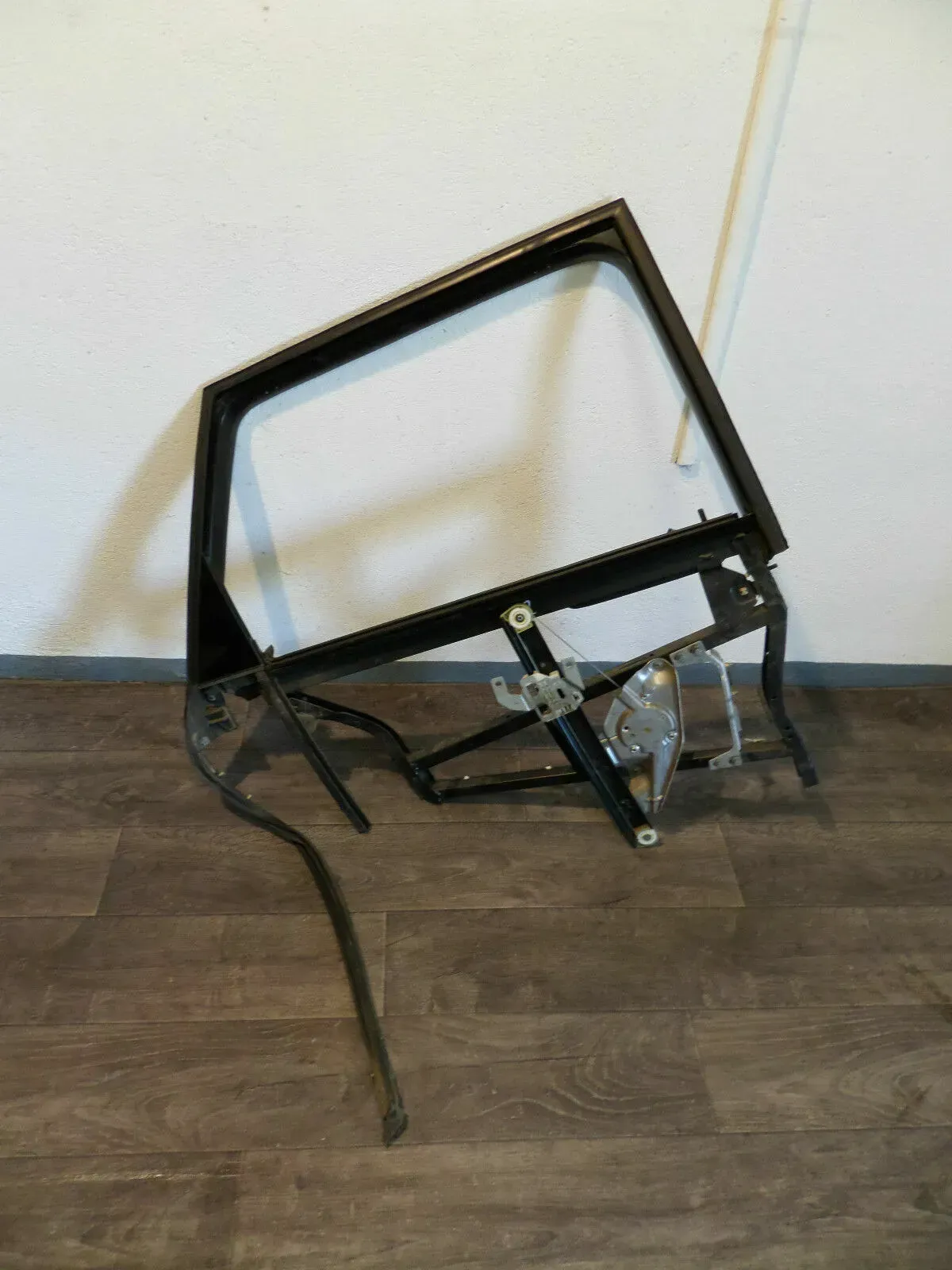 Audi A6 4B Avant Türrahmen Fensterrahmen Rahmen Fenster EFH Tür hinten rechts HR - Bild 1
