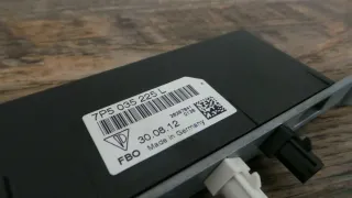 Porsche Cayenne 958 92A 7P5035225L 95864731200 Antennenverstärker Rechts Antenne - Bild 3