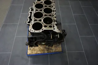 VW Passat 3C B6 3.2 250PS AXZ Motorblock Rumpfmotor Motor Rumpf Block 110000km - Bild 3