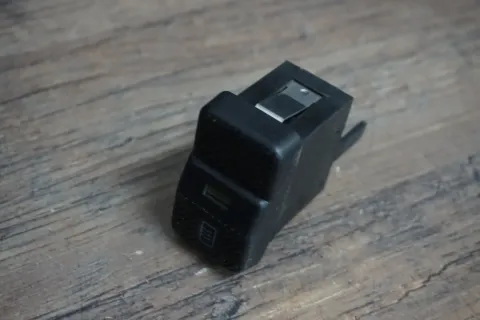 Article M256