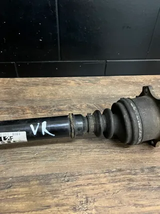 Original Audi A6 4B Antriebswelle Gelenkwelle vorne rechts 4B0407272F - Bild 3