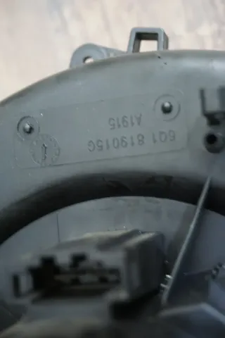 Heizungsgebläse Gebläsemotor Lüftung Heizung 6Q1819015G Fox 5Z Original VW - Bild 4