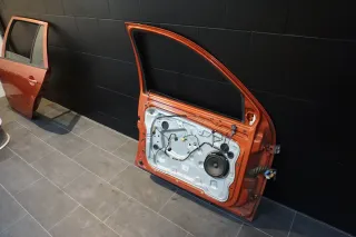Skoda Fabia Combi 5J Tür vorn links mit Anbauteile Farbe orange 9771 - Bild 12