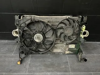 VW T5 Multivan 2.5TDI 174PS Kühlerpaket Frontmaske Wasserkühler 7H0121201CN - Bild 4
