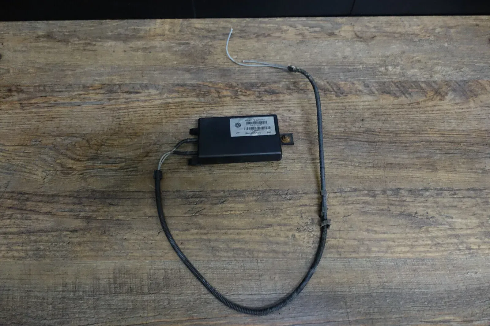 VW Touareg Antennenverstärker Verstärker Antenne 7L6035507J - Bild 1