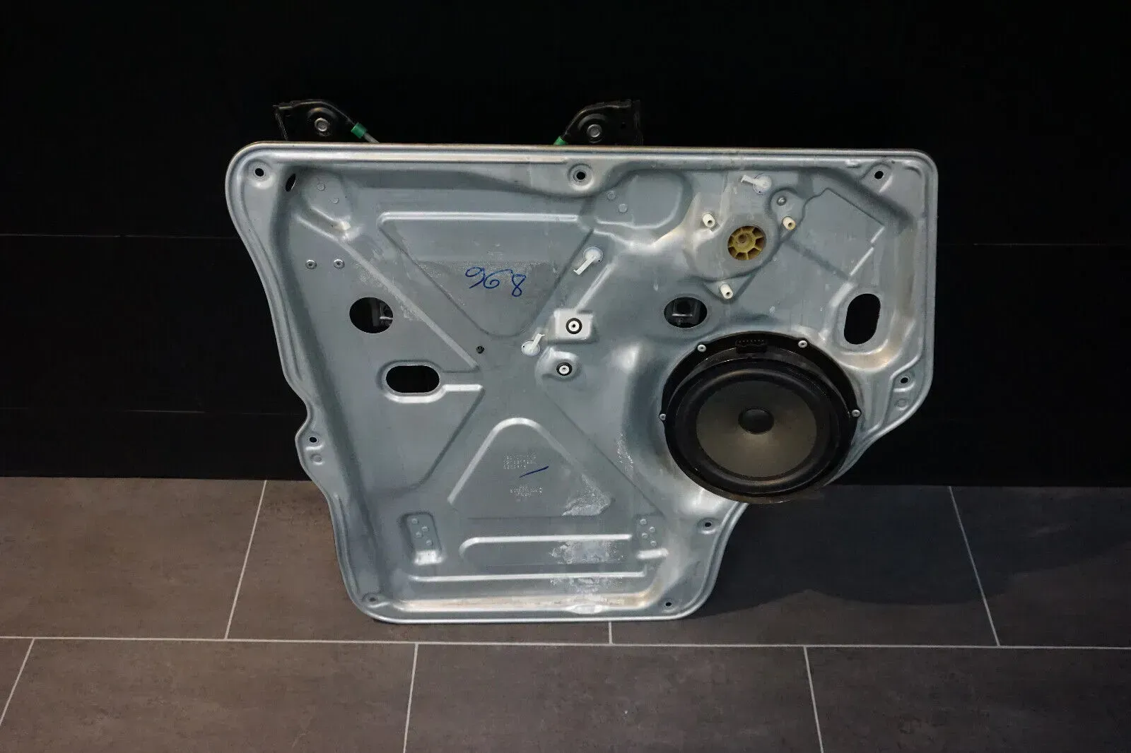 VW T5 Bj.2004 original Fensterheber vorn rechts elektrisch 7H0837730H - Bild 1