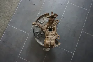 Achsschenkel Radnabe Radlagergehäuse vorne rechts VW Golf 5 V Audi A3 8P - Bild 1