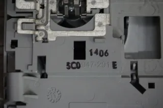 3C0947291E VW Passat 3C 3AA 3AF Innenraumleuchte Leuchte hinten Himmel - Bild 3