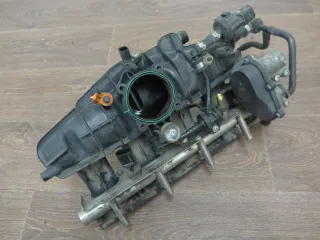 Ansaugbrücke VW Audi Golf Passat 2,0 TFSI AXX 06F133185AC - Bild 5