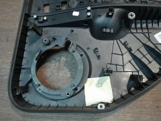 Seat Leon 1P1 Türverkleidung Verkleidung links hinten schwarz 1P0867211A - Bild 5