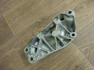 Original VW Tiguan Motorhalter Motorlager 3C0199117J - Bild 2